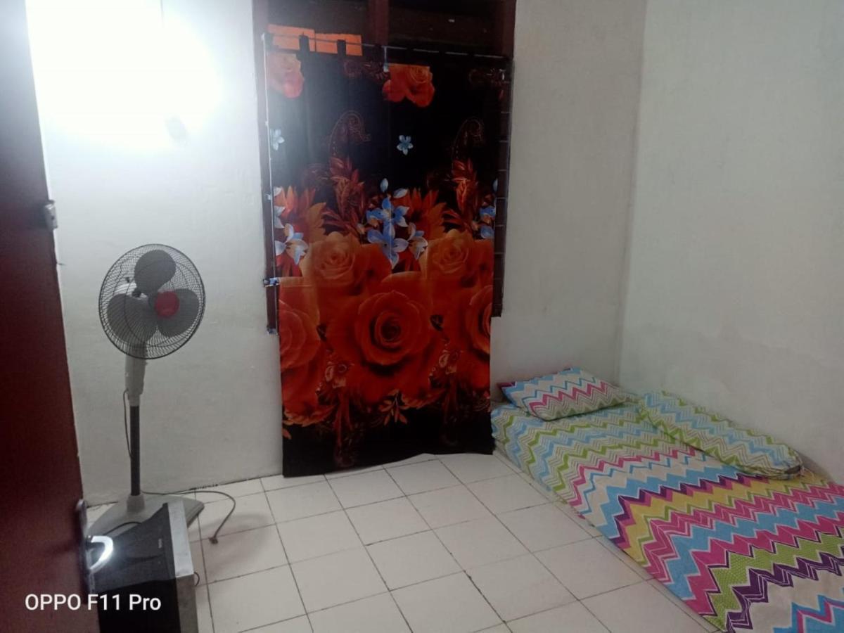 Tambak Bayan Guesthouse Kejayan Luaran gambar